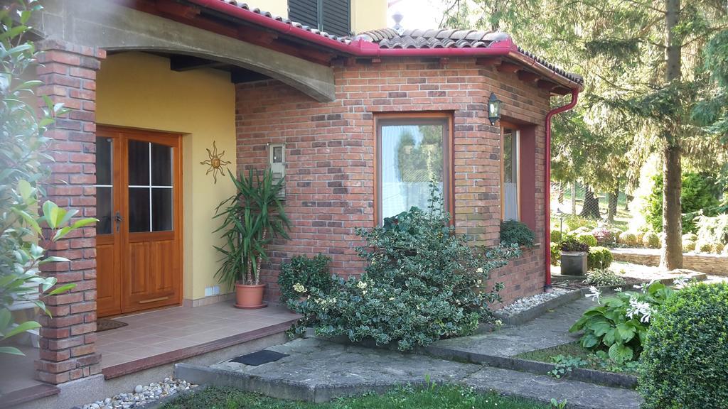 Bundi Vendégház Kehidakustány Exterior foto